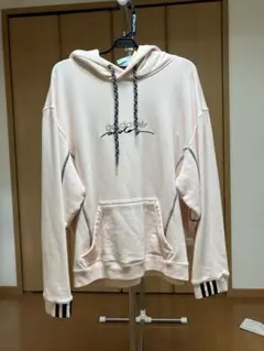 アディダス　パーカーのサムネイル