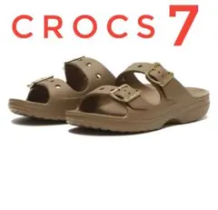Crocs クロックス　サタデーメタリックバックル サンダル23.0のサムネイル