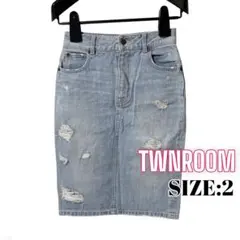⭐️A1040⭐️ TWNROOM ♥ ダメージ バックスリット デニムスカートのサムネイル