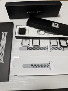 ［美品］AppleWatchSeries7 45mmシルバーGPSNikeモデル