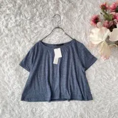 新品タグ付き✨YEVS クロップドTシャツ（F）ネイビー系　レーヨン混のサムネイル