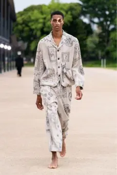 Item thumbnail for item d35e5480-570f-47fb-889b-32aa2bb07b18