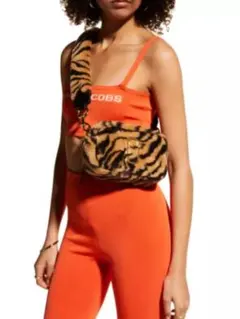 MARC JACOBS タイガープリント フェイクファー カメラバッグ❣️