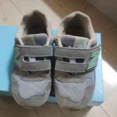 女の子 スニーカー ニューバランス 19,5cm☆
