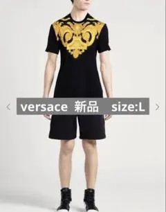 かめ様専用　【新品未使用】　versace 半袖Tシャツのサムネイル
