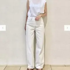 UNIQLO ワイドストレートジーンズ　ライトブルー