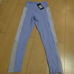 Reebok SPF50 ライトパープル タイツ Mサイズ 新品