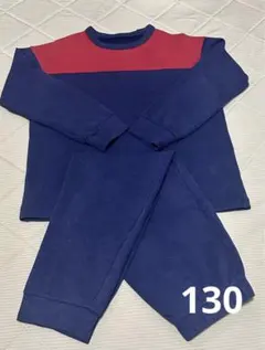 《UNIQLO》長袖　長ズボン　パジャマ　130cmのサムネイル