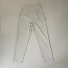 ZARA 薄いベージュ スラックス XS