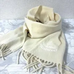 未使用級 ヴィヴィアン オーブ刺繍 マフラー ストール ラムウール アイボリー