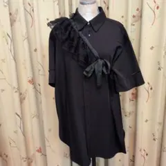 お値下げフリル付き黒半袖シャツ　アクシーズファム　axes femme
