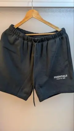 ESSENTIALS FEAR OF GODショートパンツ ブラック試着のみ M - メルカリ