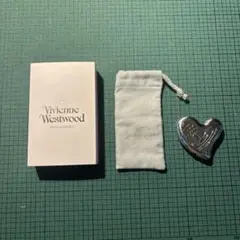 b*r様 Vivienne Westwood Heart Lighter - メルカリ