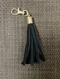 タッセル キーホルダー チャーム ブラック