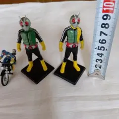 仮面ライダー フィギュア 2体 バイク付き
