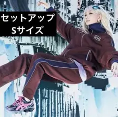 YOASOBI×ASICSコラボトラックジャケット&パンツ - メルカリ
