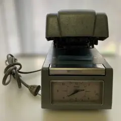 昭和レトロ　アマノ株式会社　タイムレコーダーモデル2640 実働品 昭和レトロ アマノ株式会社 タイムレコーダーモデル2640 実働品 - メルカリ