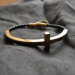 フォリフォリ　Folli Follie carma クロスブレスレット