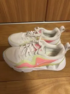 NIKE DC5259-155 23.5