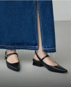 AZUL BY MOUSSY黒 ポインテッドトゥ ミュール