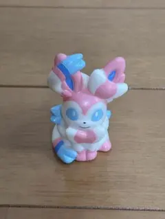 ポケモン ニンフィア　フィギュア　指人形　レア 値下げ交渉可