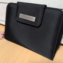 【新品タグ付き】COMME CA DU MODE 二つ折り財布 ブラックのサムネイル