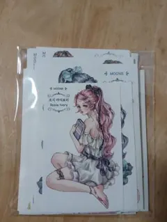 女の子ステッカー(MOONBさん)３２枚