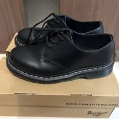 Dr.Martens 白ステッチブーツ