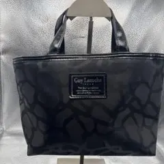 Guy Laroche ハンドバッグ ブラック