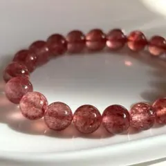 高品質ストロベリークォーツブレスレット　濃い赤色　天然石　パワーストーン　恋愛運
