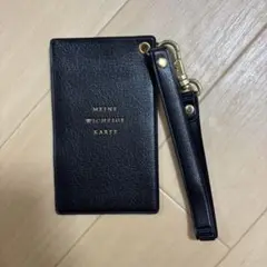 ブラックパスケース ゴールド文字入り