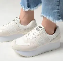 Item thumbnail for item aedb9449-6335-411a-990a-6423fc4a0367