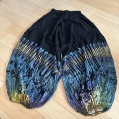 Item thumbnail for item cac2f5c2-aa3d-4d51-ab25-8a953ef3d28b