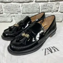 【未使用品】ZARA タッセルローファー エナメル 黒 サイズ35 22.5cm