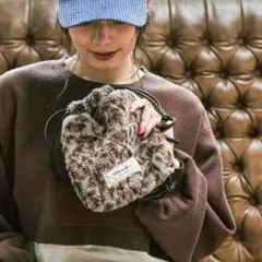 niko and… ニコアンド　オリジナルキルト巾着ショルダーバッグ　レオパード