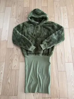 RVCA フリースフード付きロングパーカー オリーブグリーン