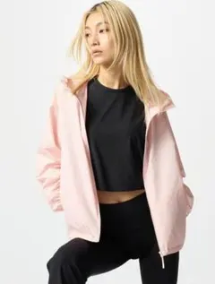 ユニクロ　ポケッタブルUVカットパーカ 11PINK Lサイズ
