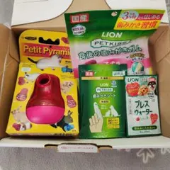 Petit Pyramid おもちゃ LION PETKISS　3点　セットのサムネイル