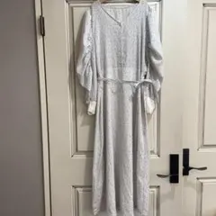 エマジェイムス　清楚系　総柄ワンピース　袖ギャザー