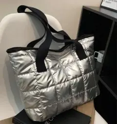 キルティング　トートバッグ　肩掛け　人気　大容量　おしゃれ　ハンドバッグ