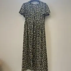 GU 花柄 半袖シャツワンピース レディース S
