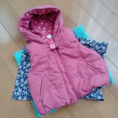 ベビーギャップ　ダウンベスト　90