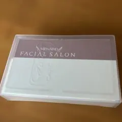 MENARD FACIAL SALON 名刺カードとカードケース付き