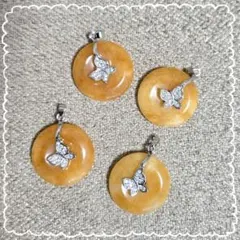 【4点まとめ売り】蝶モチーフ ドーナツ型 ペンダントトップ ハンドメイド素材