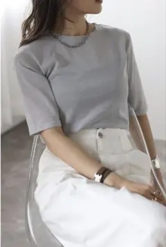BONJOUR SAGAN クルーネックラメTシャツ ライトグレー