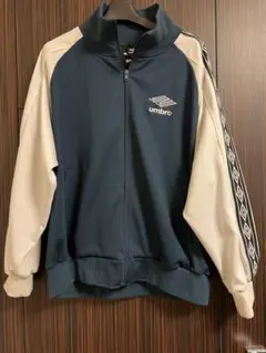 アンブロ　9090 トラックジャケット