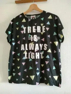 ブラック ロゴ Tシャツ 160cm