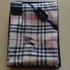 未使用　BURBERRY　バーバリー　ノバチェック　ダウン　羽毛　ひざ掛け 未使用 BURBERRY バーバリー ノバチェック ダウン 羽毛 ひざ掛け