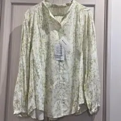 花柄レーヨン長袖シャツ Lサイズ