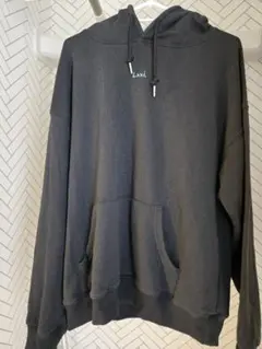 ダークグレー パーカー 歯磨き粉デザイン